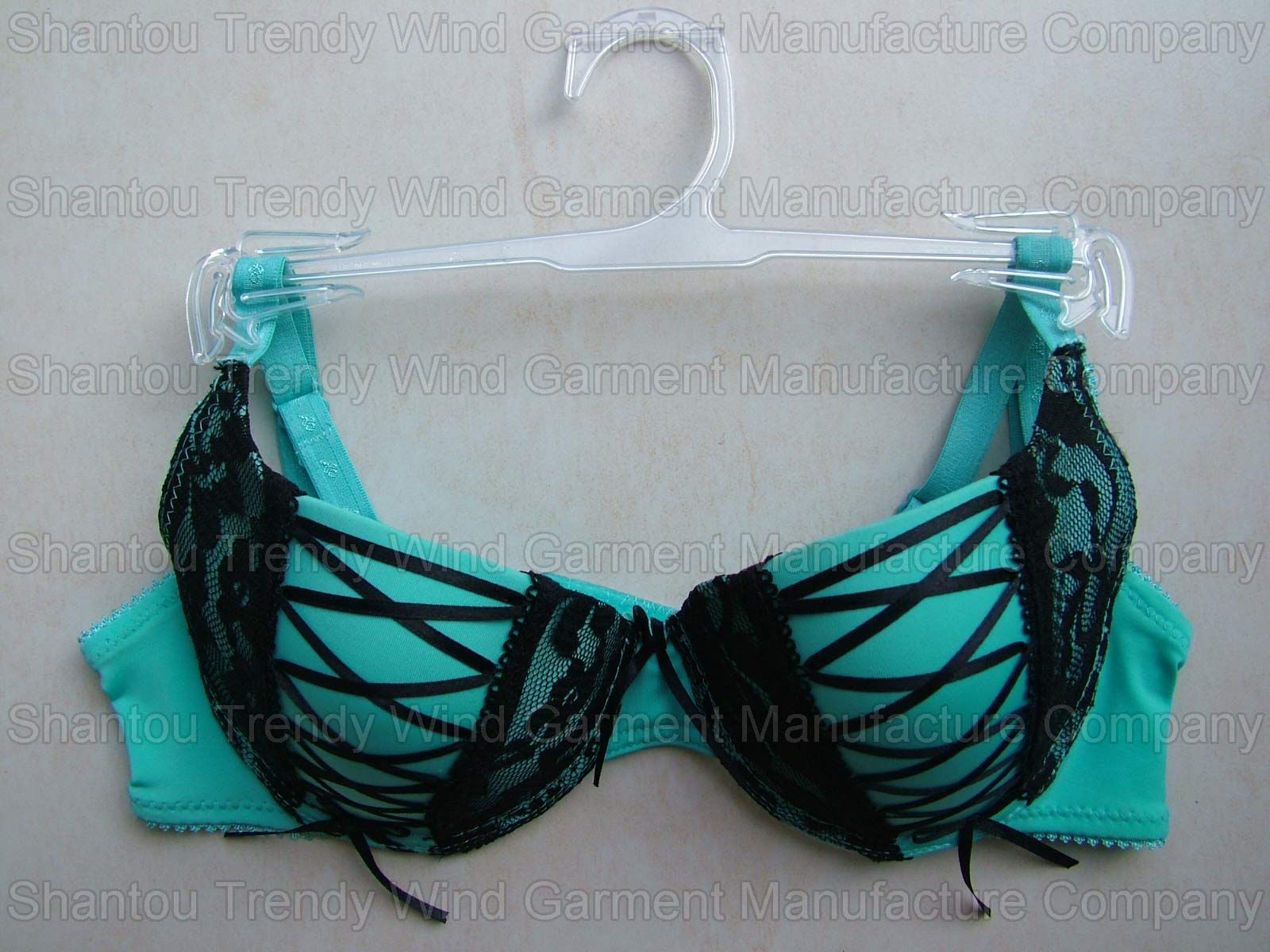 Classical Solid Color Lace Bra