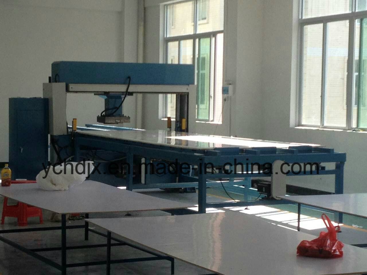 Atom Traveling Head Leather Press Cutting Machine