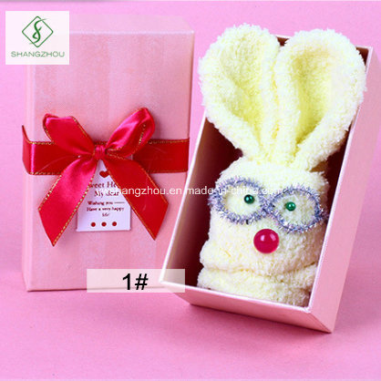 2017 New Design Socks Kewpie Rabbit Custom Children Gift Box