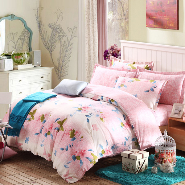 2017 Fashion Cotton/Polyester Bedding Sets for Home