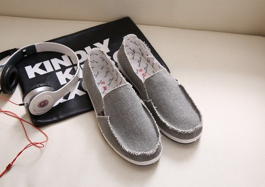 Canvas Shoes Flat Loafers Slip on Footwear for Men Shoe (AKCS20)
