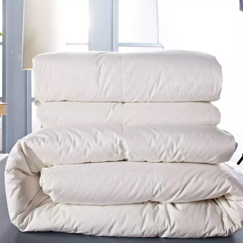 White Duck Feather and Down 15% Comforter
