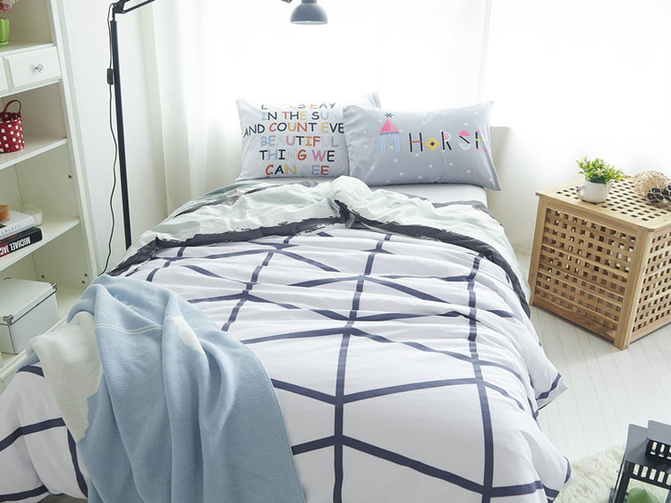 Simple Bedding Set Single/Queen/King 100 Cotton/Polyester Sheet Set