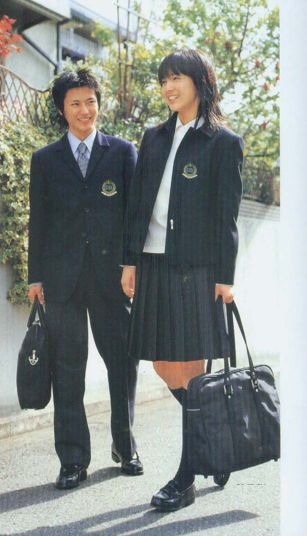 Custom School Uniform, Graduation Gown (SCHUM130085)