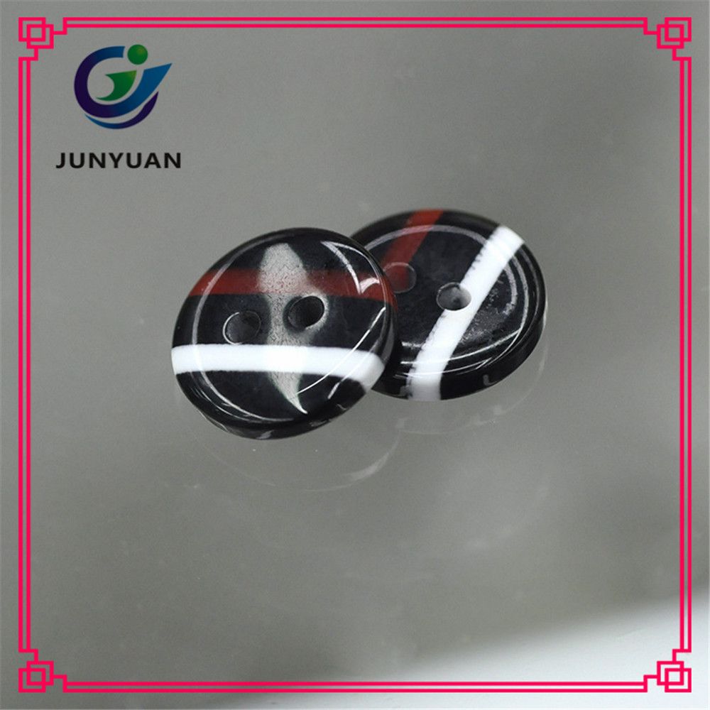 Black and White Color Shirt Resin Button for Child