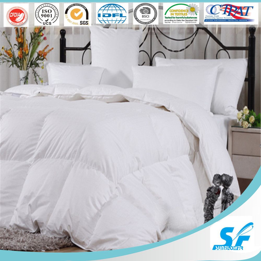 Hypoallergenic Warmth Down Alternative Full/Queen Comforter