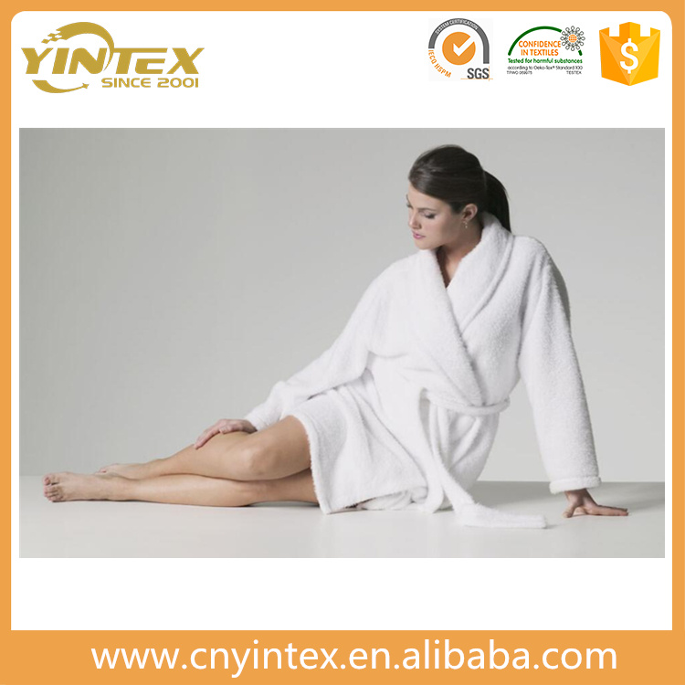Wholesale Price Bathrobe Custom Service 100%Cotton Good Quality Bathrobe