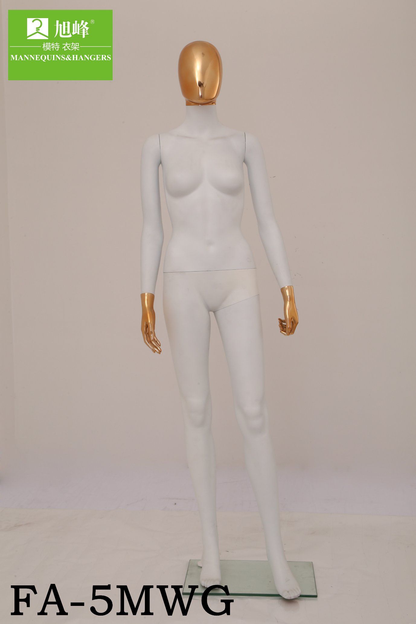 Popular Design Used Mannequins for Window Display