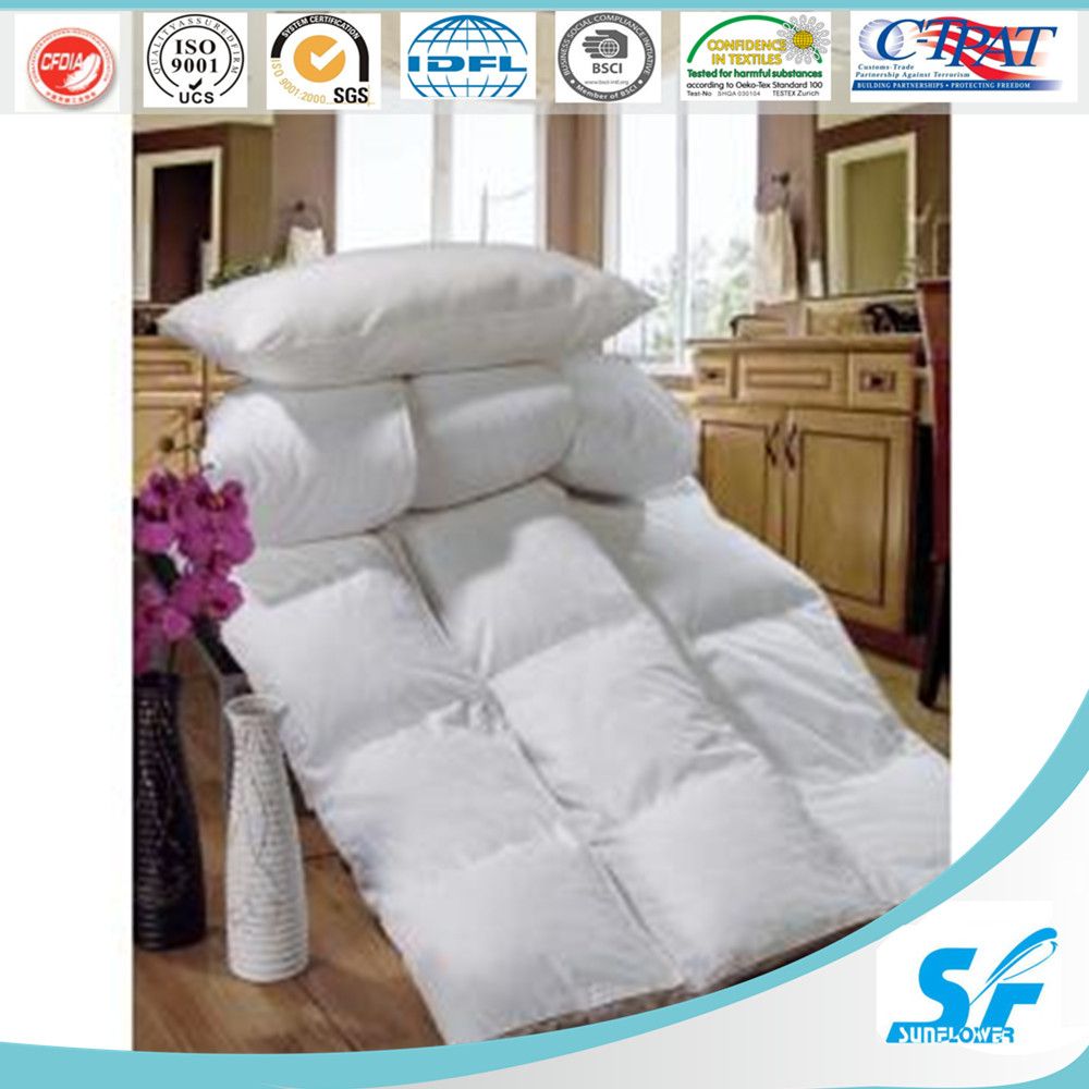 Home Classic Level Check Cotton Down Alternative Comforter