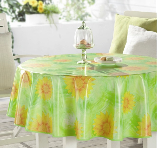Plastic Tablecloth with Nonwoven (TJ0320-A)