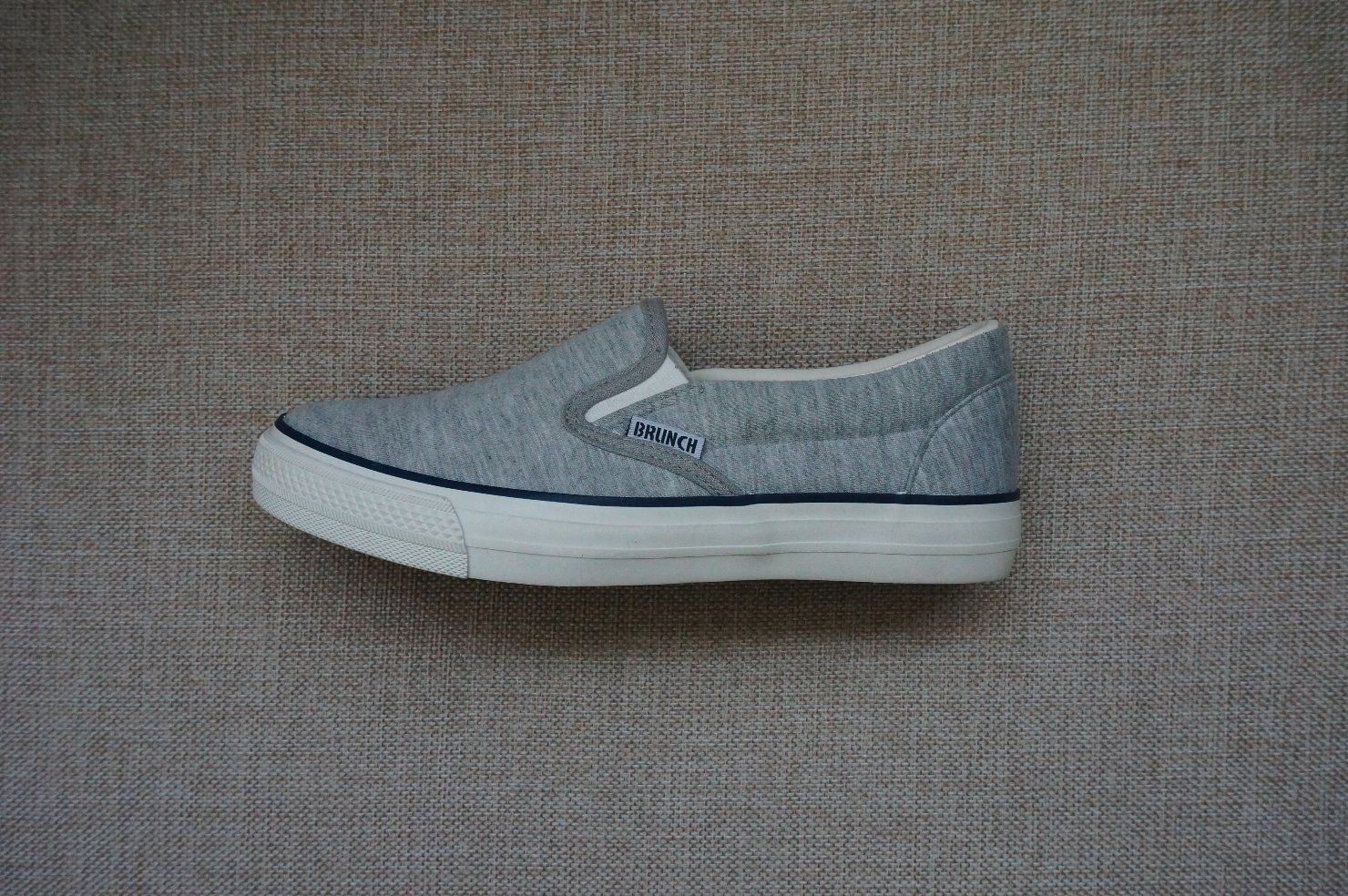New Design Casual and Comfortable Canvas Shoes Best Sell