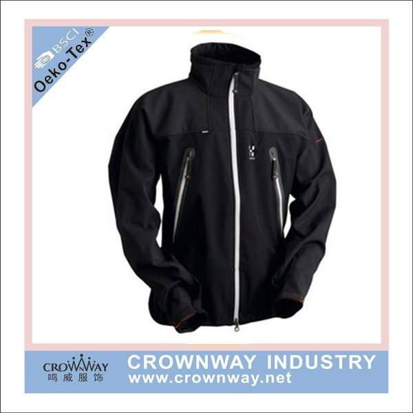 Men Outer Wear Waterproof Softshell Jacket with Stand Collar