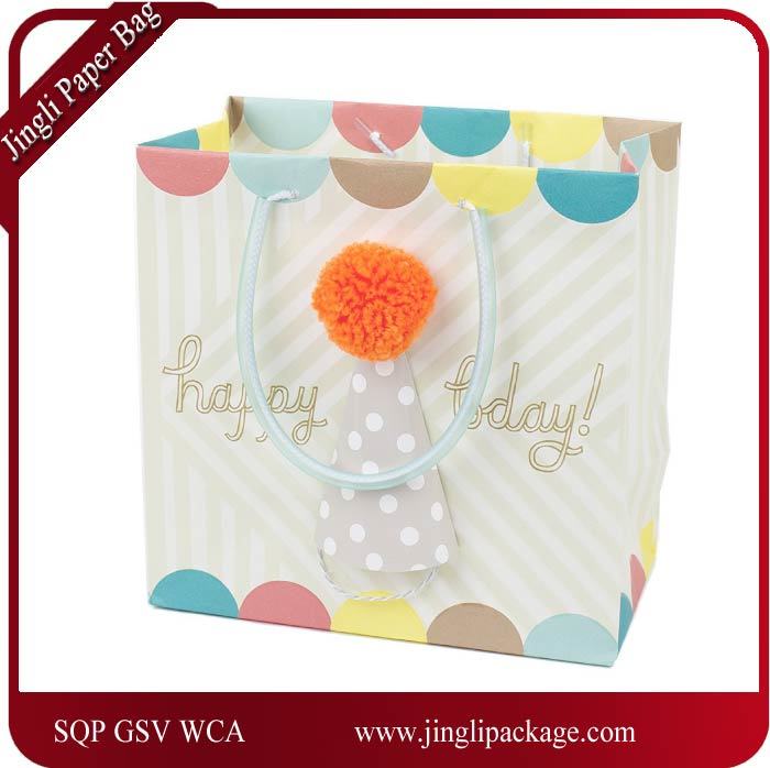 Beautiful Paper Gift Bag, Art Paper Bag, Gift Bag, Shopping Bag, Kraft Paper Bag