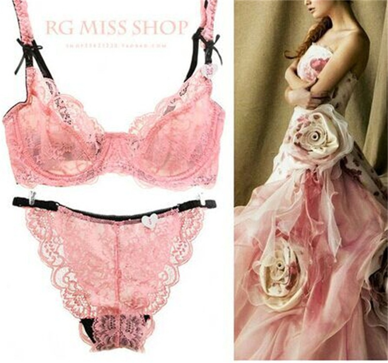 Stylish Lace Bra and Panty with Factory Price (FPY421)