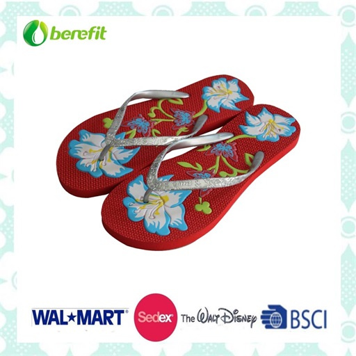 PVC Straps with Beautiful Printing, PE Slippers