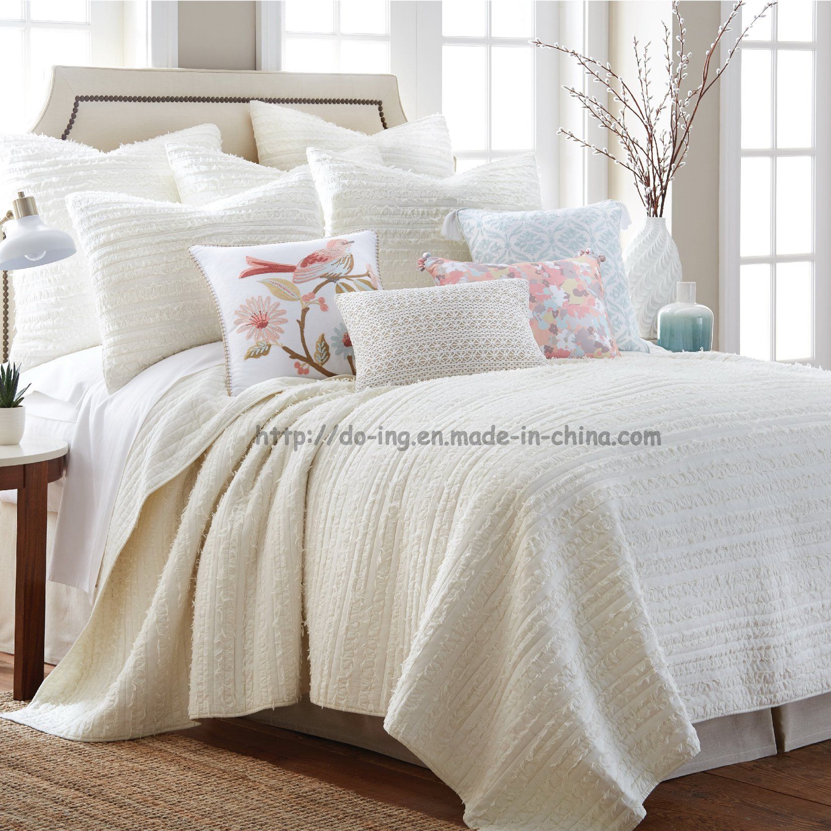 Plain Bedspread in Natural (DO6046)