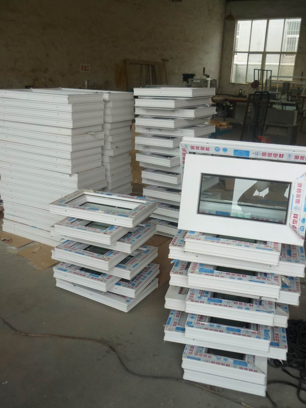 White Color UPVC Awning Window with Single Glass