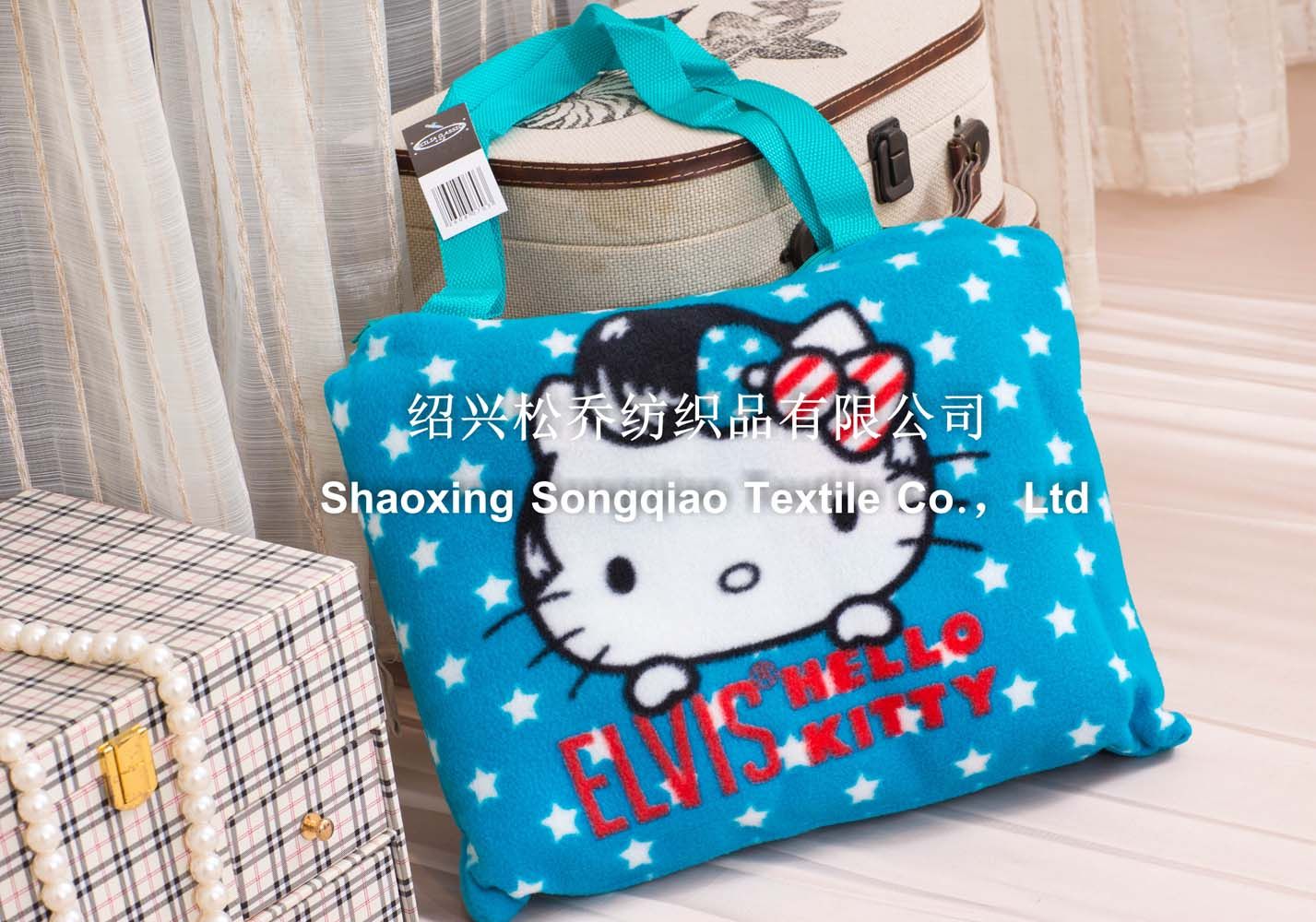 Printed Baby Polyester Fleece Blanket with Hello Kitty Zipper Bag