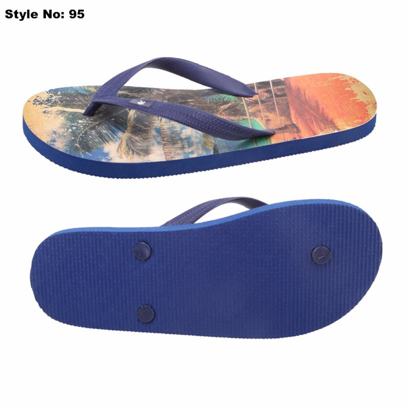 Fashionable Design Summer PE Slipper with PVC Upper