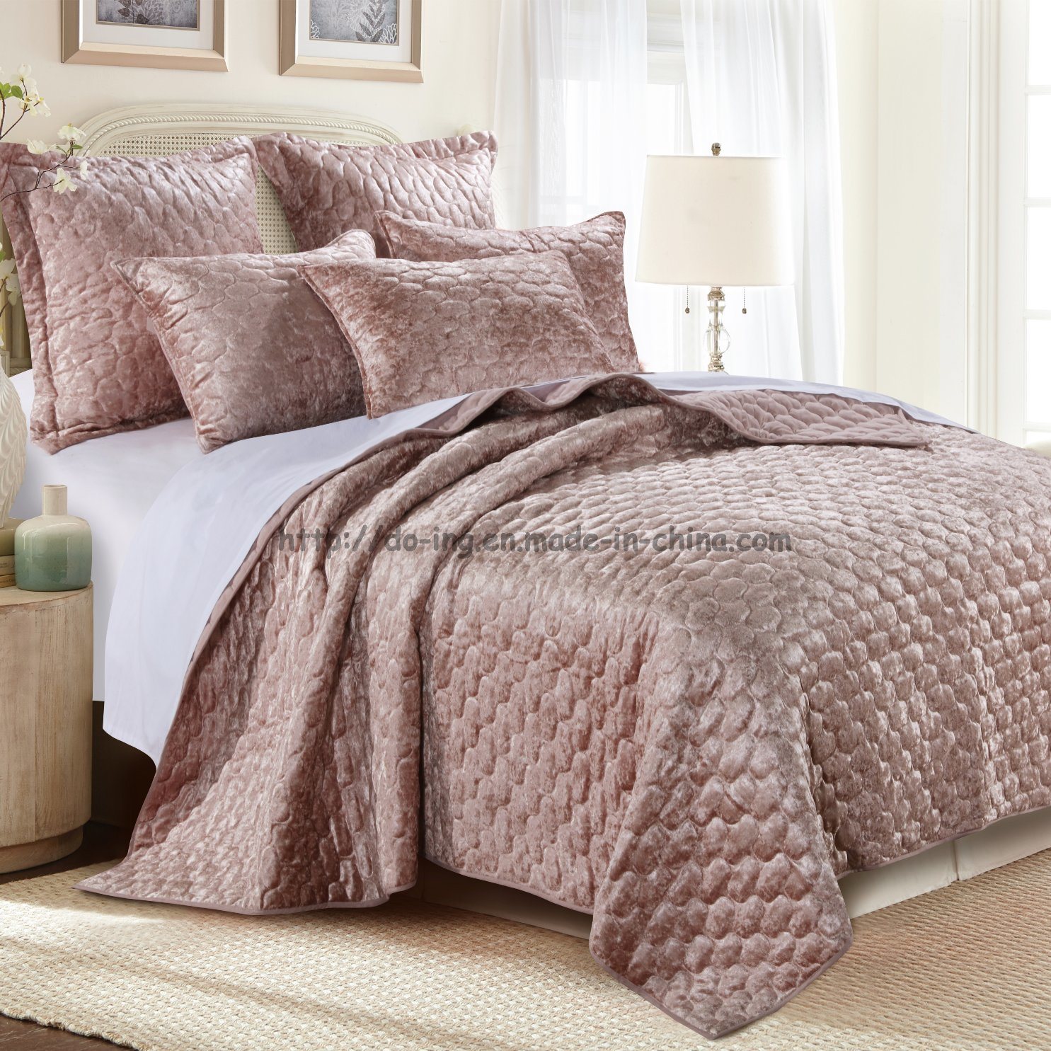 Plain Bedspread in Blush (DO6090)