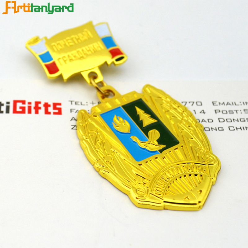 Custom Badges with Soft Enamel for Sale