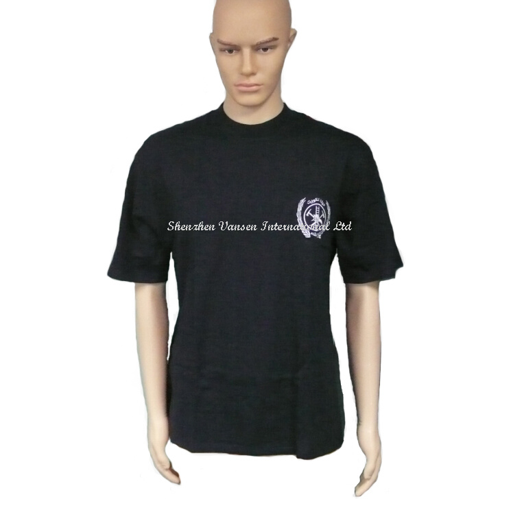 Wholesale Men Cotton T Shirt in Black with Embroidery Logo