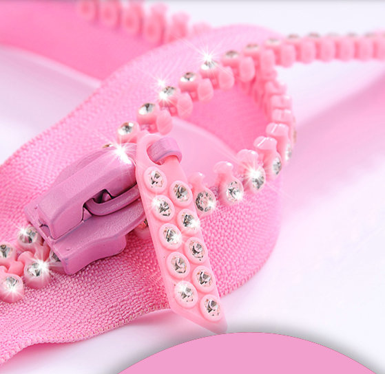 Fashion Pink Big Teeth Plastic Zipper