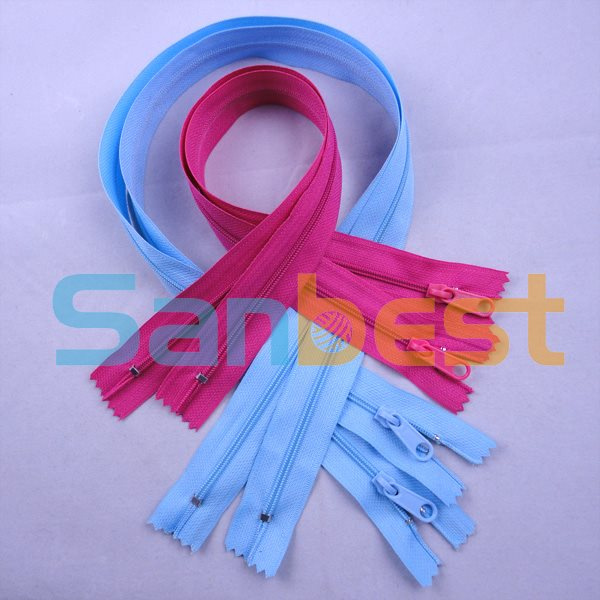 High Quality 100% Nylon Zipper with Durable Teeth