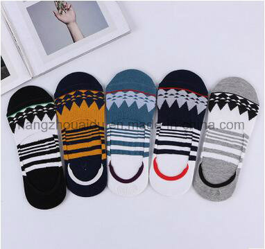 High Quality Polyester Anti-Skid Non-Slippery Jacquard Socks