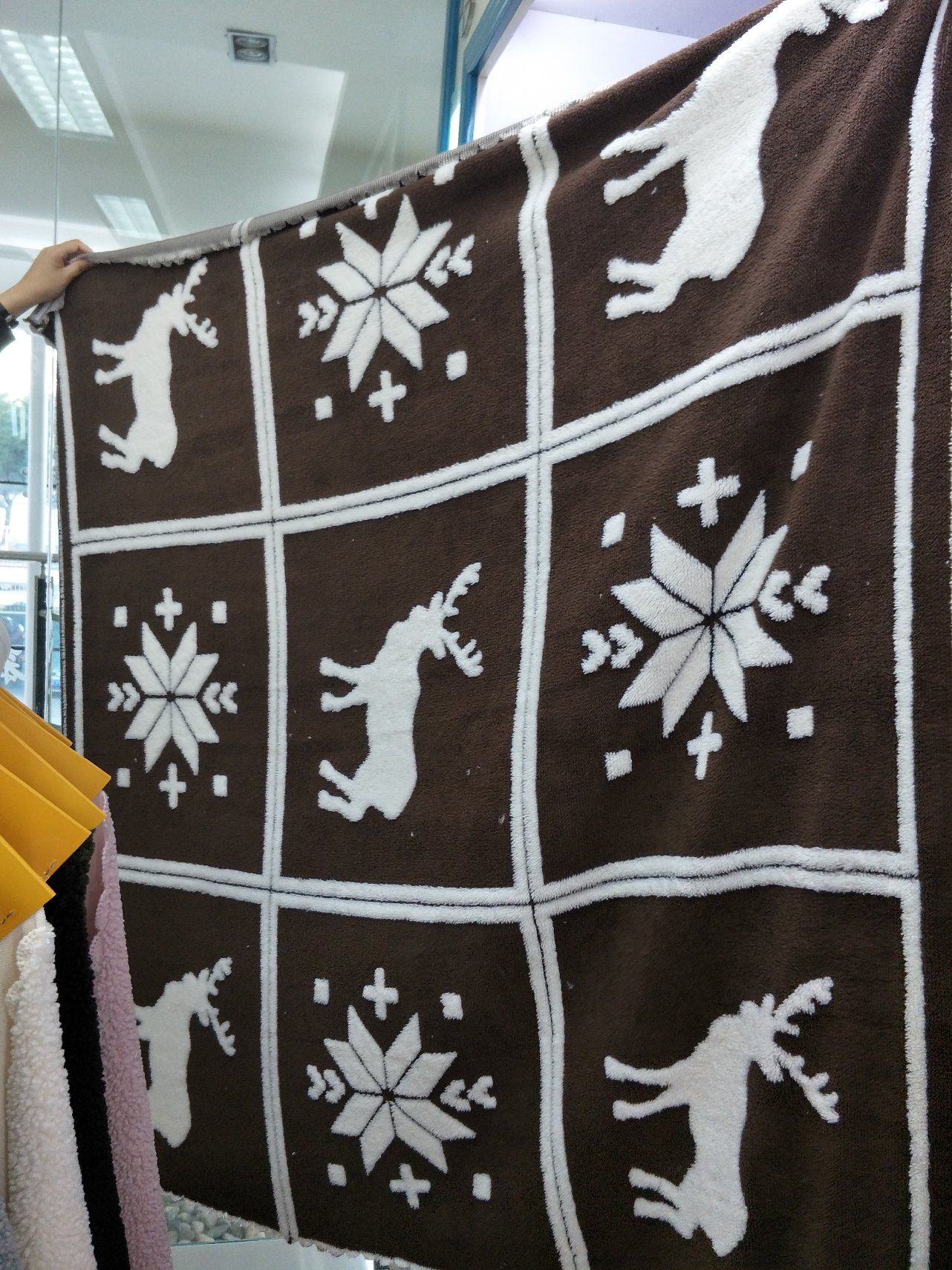 Jacquard Sherpa Blanket