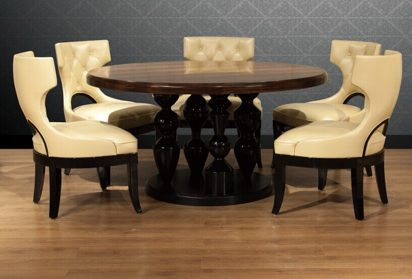 Round Wooden Dining Table (PA4-1)