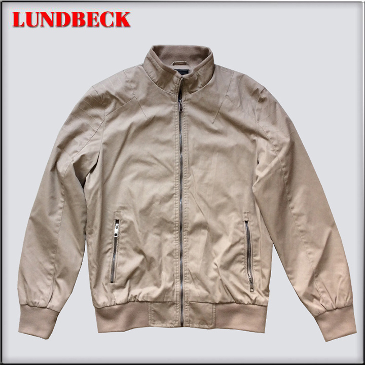 Leisure Outer Wear Jacket for Men in Solid Style