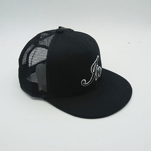 Snapback Flat Brim Black Mesh Trucker Snapback Caps with Embroidery