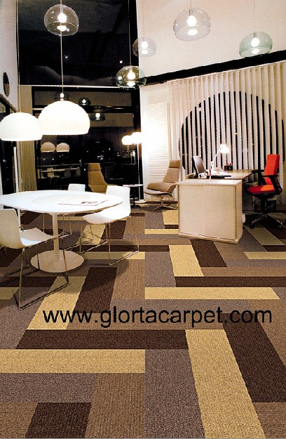 Hand Tufted Wool /Acrylic Carpet Tile