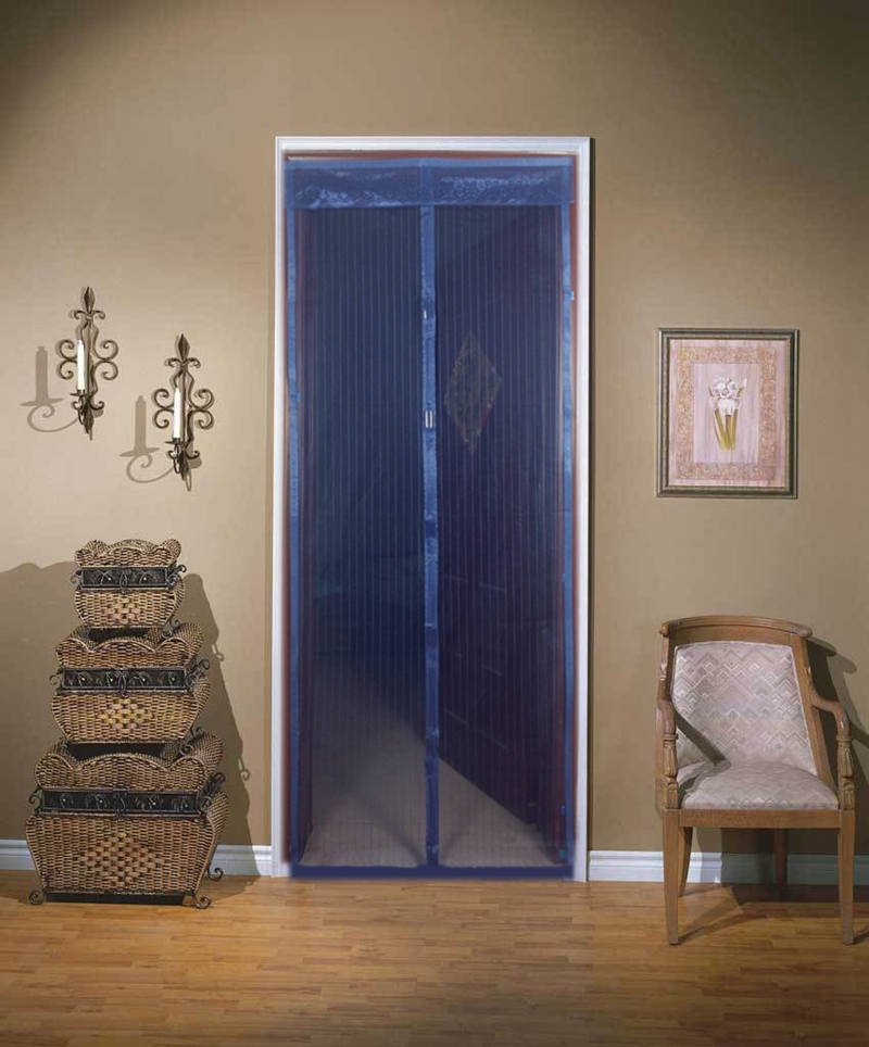 Retractable Screen Door with Strong Magnets