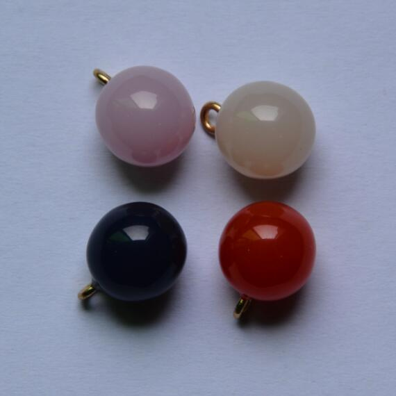 Hot Selling Fashion Garment Resin Button with Metal Shank