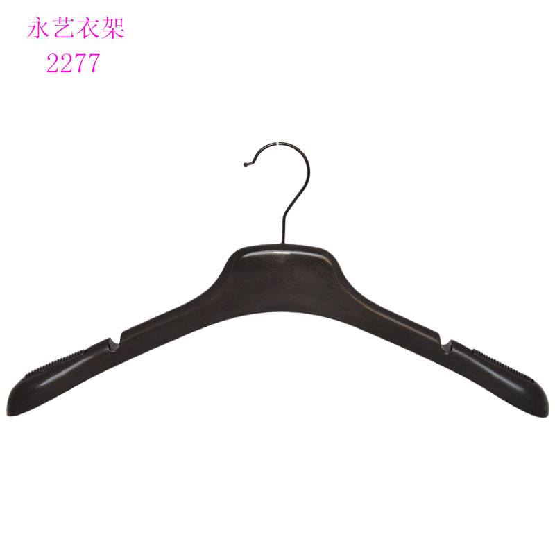 Manufacture Custom Plastic Velvet Black Hanger