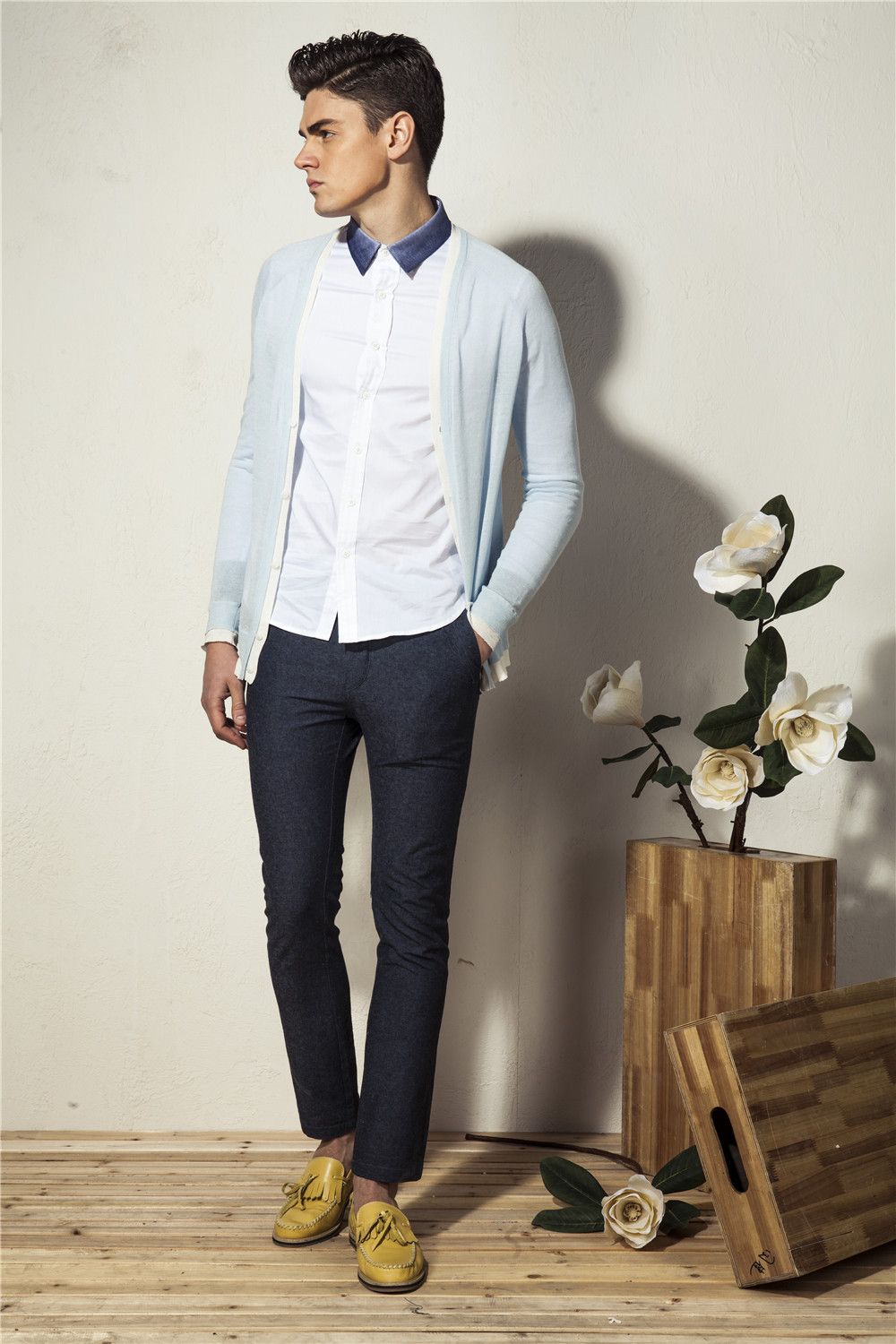 Spring V-Neck Light Blue Knit Men Cardigan with Button