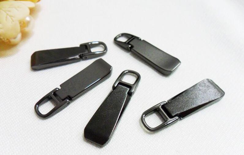 Factory High Quality Metal Puller for Man, Woman and Kids Garment