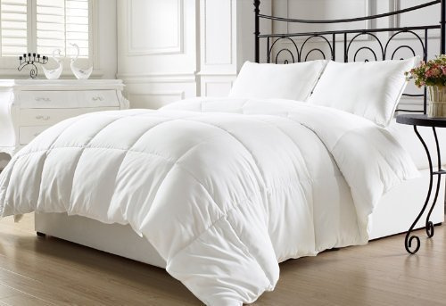 White Goose Down Alternative Comforter