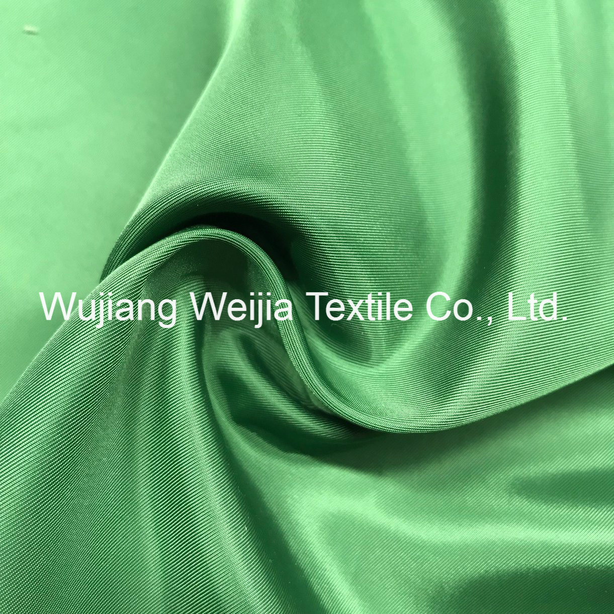 50d Twill Twisted Memory Fabric for Garment