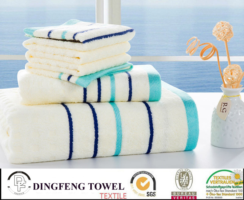 Hot Selling 2016 Solid Color Satin Boarder Series Plain Weaving 100% Bamboo Beach Towel Set Df-N127