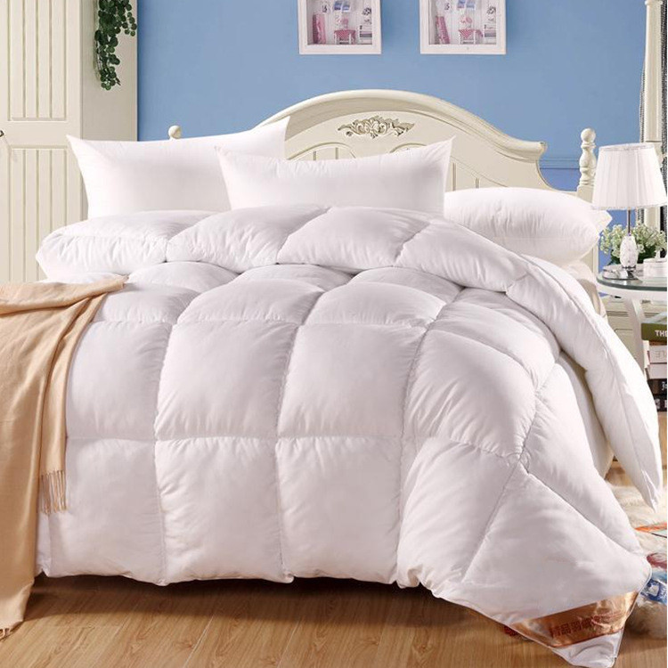 All Season Down Alternative Full/Queen Comforter (EA-31)