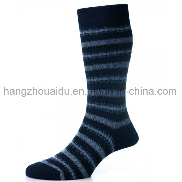 Retro Personality Style in Stripes Men Socks