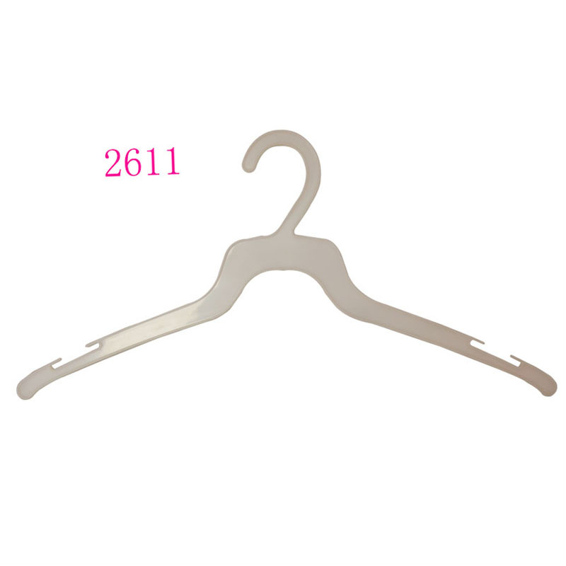 Cheap Plastic White Durable Shirt Hanger