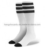 Colorful Newest Knitting Men in Stripessports Soccer Socks