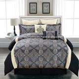 Palace Style 8 Pieces Jacquard Bedding Set