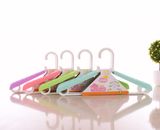 Children Telescopic Clothe Plastic Hangers for Supermarket