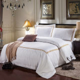 Luxury Embroidered Hotel Bedding Sets Large Size Bed Cover