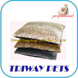 Luxury Soft Fur Pet Cushion Dog Bed (WY1010196)